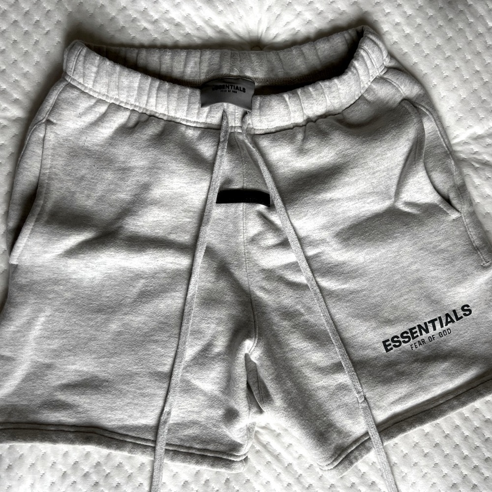ESSENTIALS Off-White Fleece Short (Oatmeal)